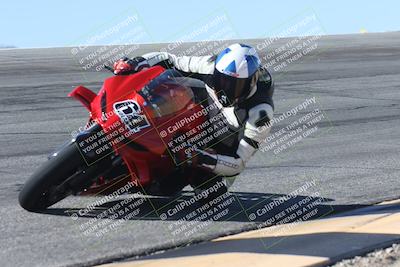 media/Oct-13-2025-Moto Forza (Mon) [[a66d839500]]/2-A Group/Session 2 (Bowl)/